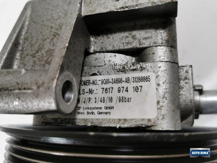 Stuurbekrachtiging Pomp van een Volvo V60, Gebruikt, -, -, Ophalen of Verzenden