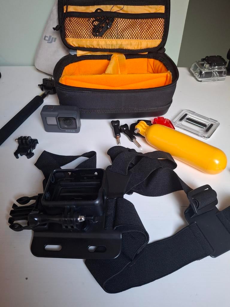 GoPro Hero 5 in perfecte staat MOET VANDAAG WEG!!, Audio, Tv en Foto, Actiecamera's, Ophalen of Verzenden, Zo goed als nieuw, GoPro