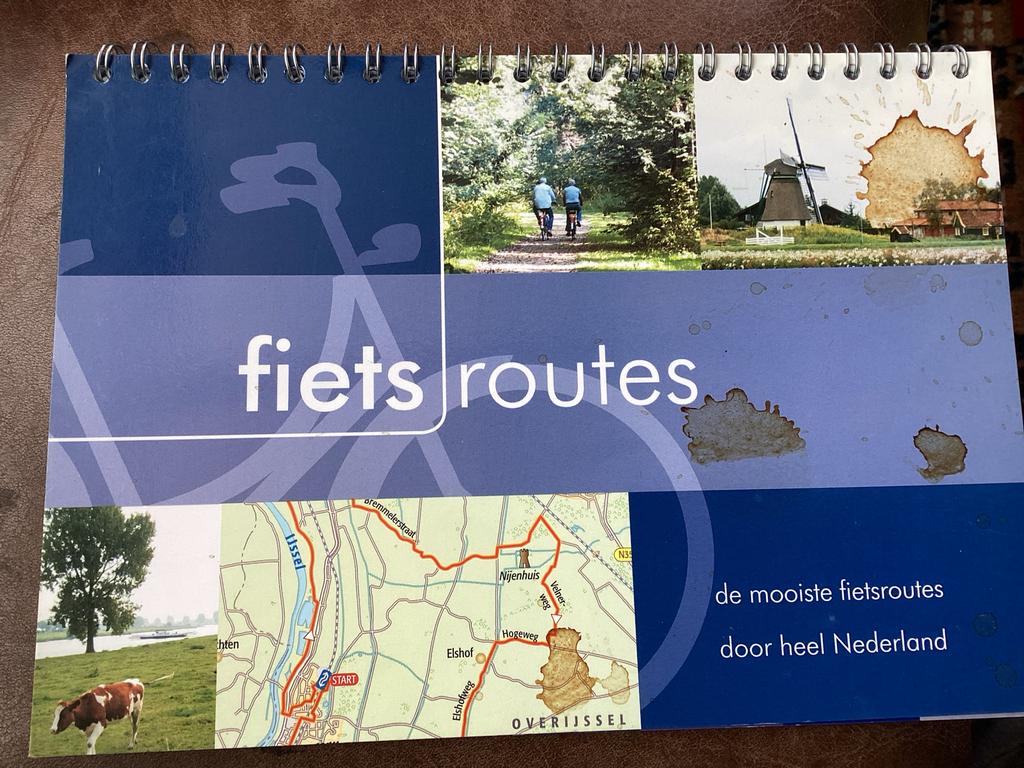 Fietsroutes door heel Nederland - De mooiste routes, Fiets- of Wandelgids, Ophalen of Verzenden, Benelux, Gelezen