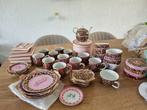 Nieuw little diva servies, Ophalen