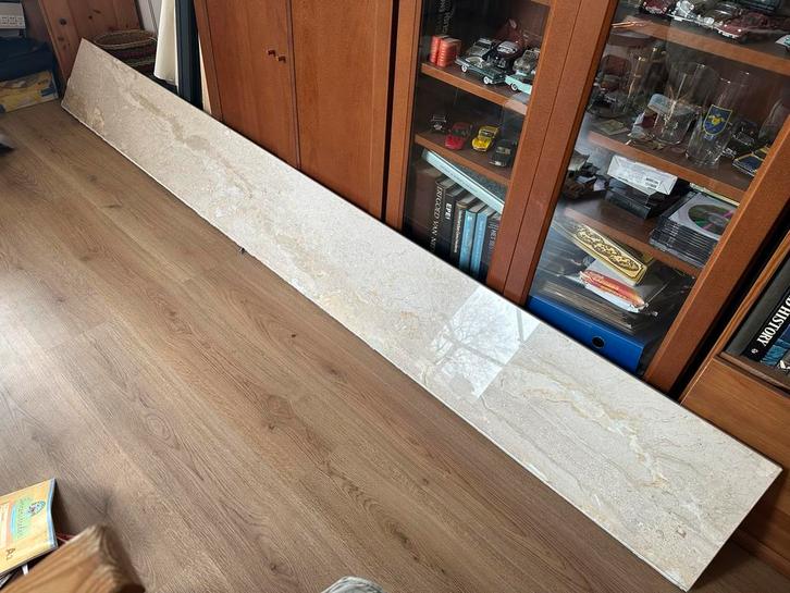 Marmeren vensterbank, Doe-het-zelf en Verbouw, Tegels, Gebruikt, Overige typen, Marmer, 60 cm of meer, 20 tot 40 cm, Minder dan 5 m²