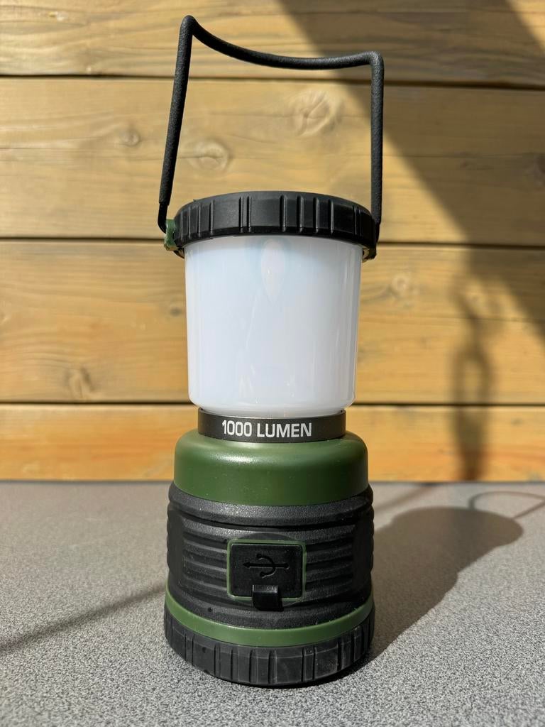 Campinglamp 1000 lumen met USB, Caravans en Kamperen, Ophalen, Zo goed als nieuw, Accu