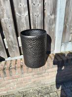 Mooie zwarte metalen bloempot - 30 cm hoog, Tuin en Terras, Bloempotten, Ophalen of Verzenden