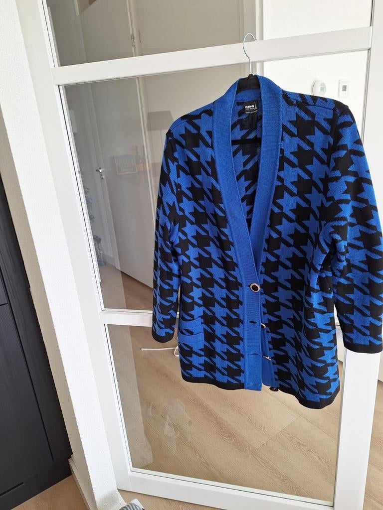 Damesvest..kosten koper, Kleding | Dames, Jasjes, Kostuums en Pakken, Verzenden, Zo goed als nieuw, Maat 46/48 (XL) of groter