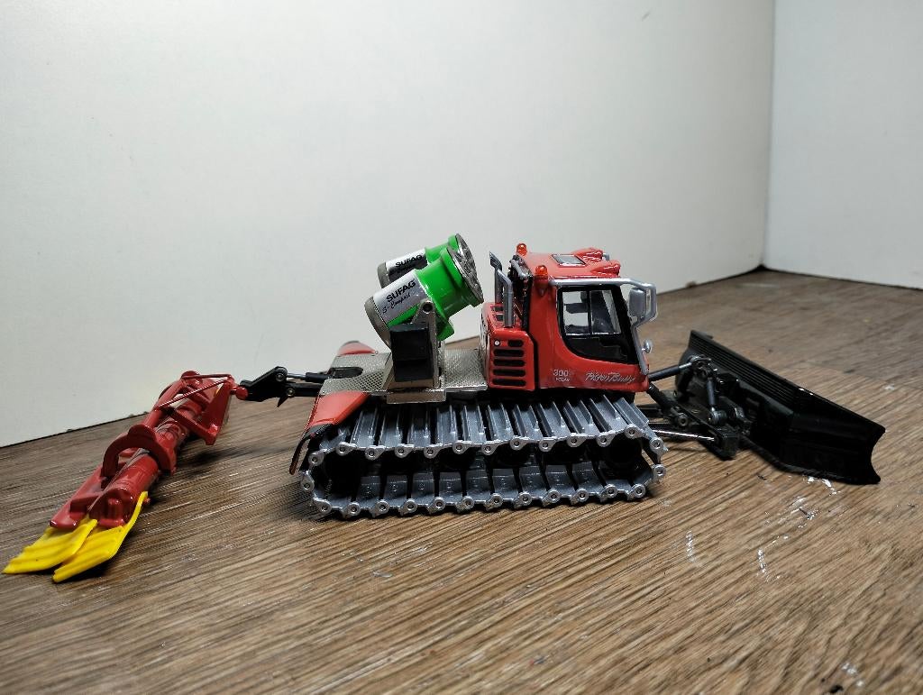 Te koop ROS Pisten Bully Polar 300W met Sufag blazers ., Ophalen of Verzenden, Zo goed als nieuw, Tractor of Landbouw, Overige merken