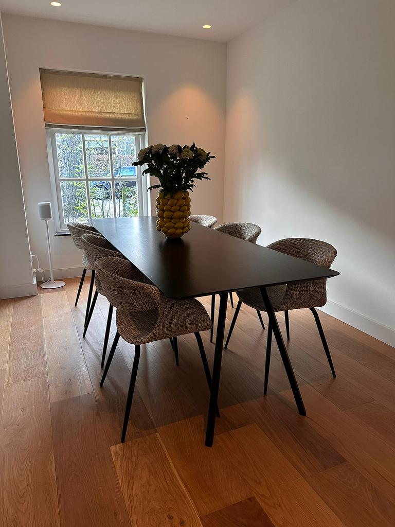 Eettafel zwart 2.40m Studio Henk, Ophalen, Gebruikt, 200 cm of meer, 50 tot 100 cm