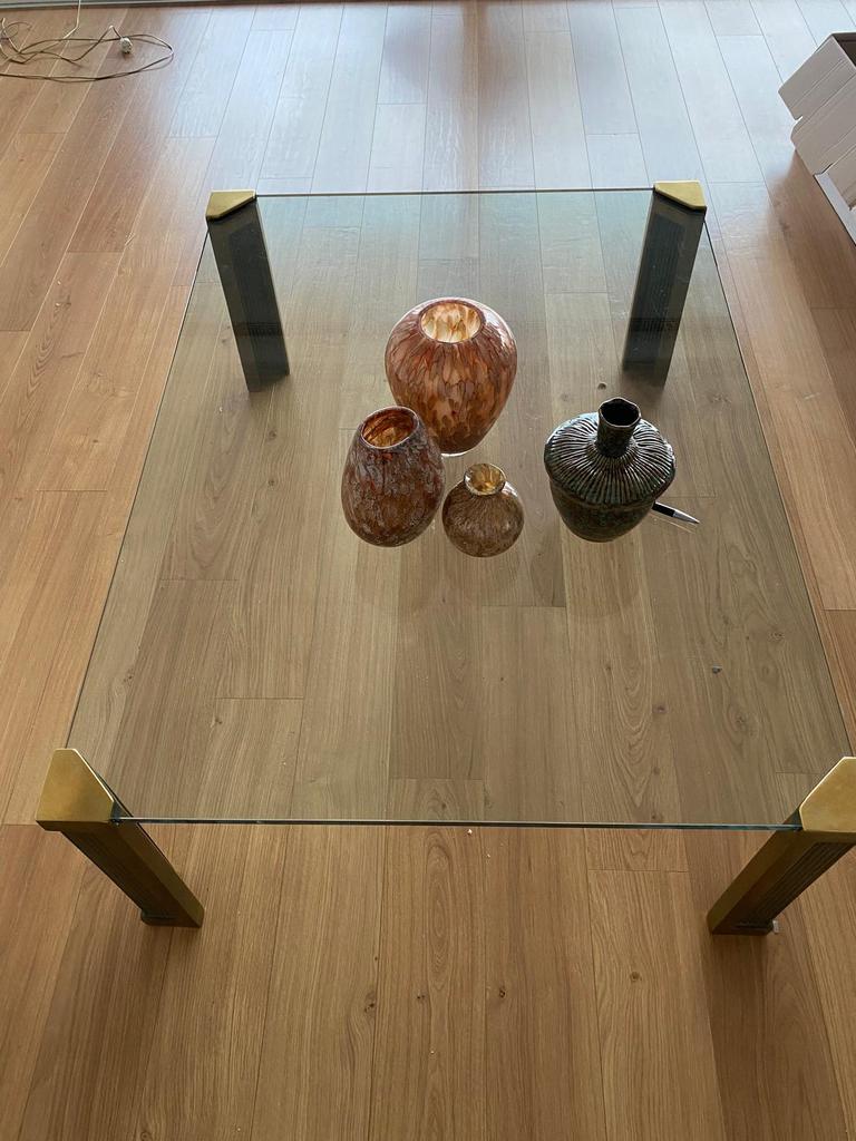 Zware glazen salontafel met messing poten, Ophalen, Gebruikt, 100 tot 150 cm, 50 tot 100 cm
