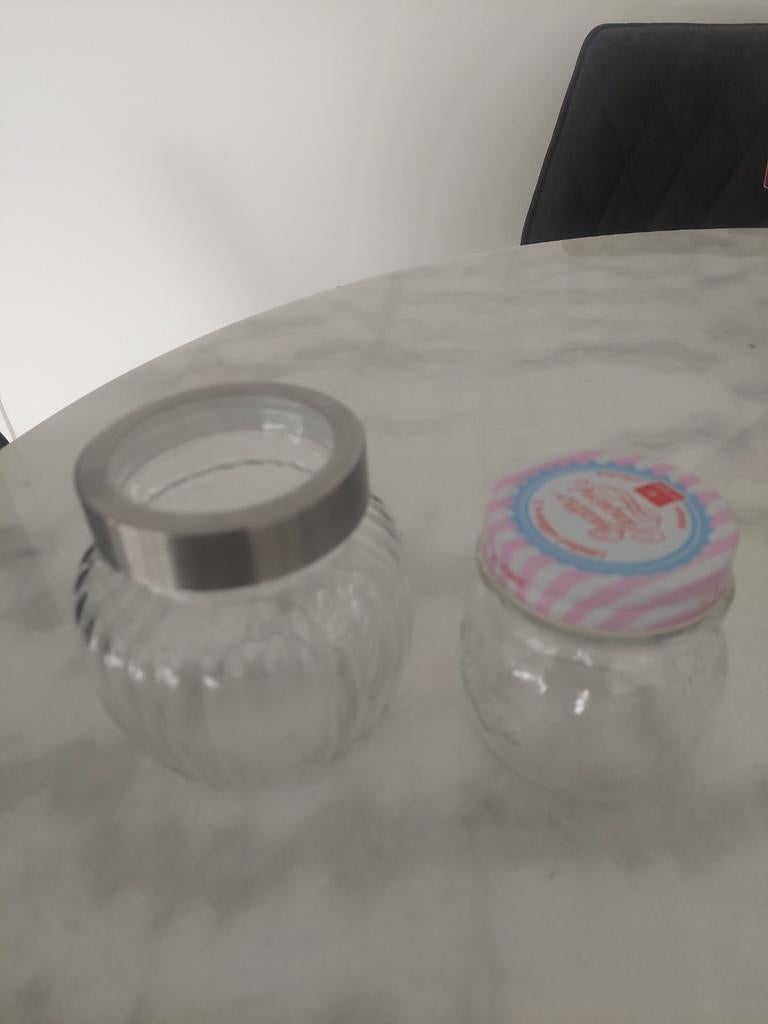 2 potjes, Ophalen, Zo goed als nieuw, Glas, Pot, Bus of Blik