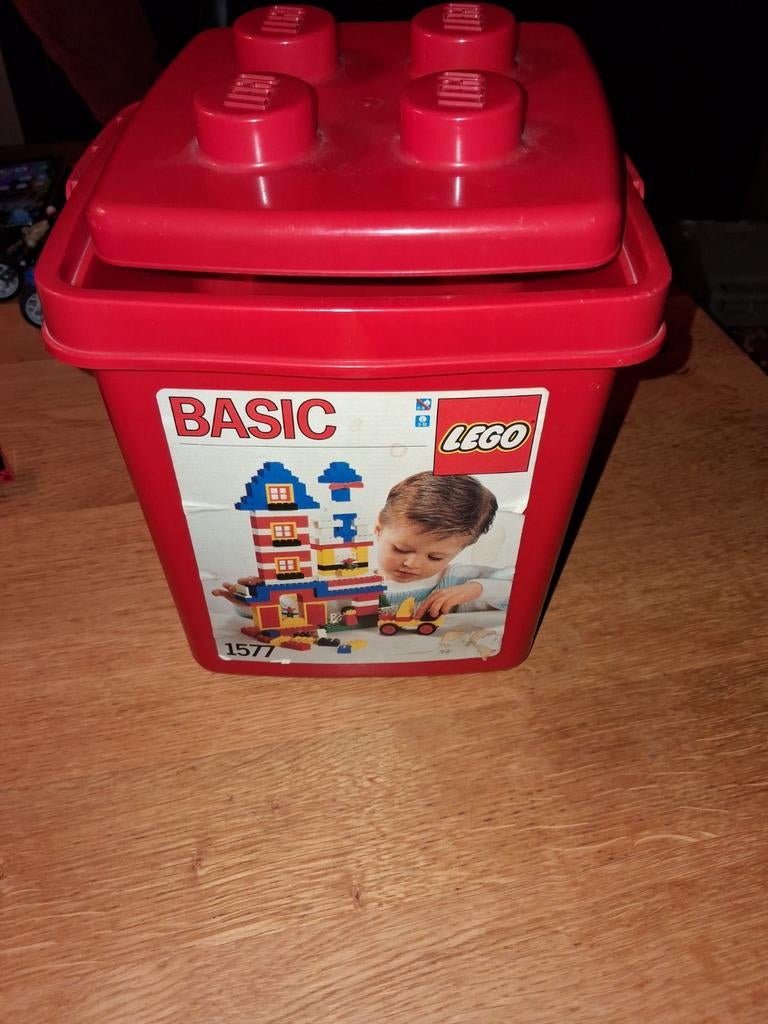 Lego opbergemmer, Ophalen