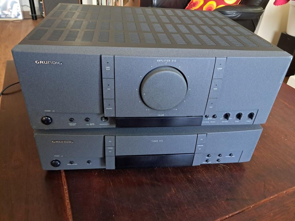Grundig Fine Arts stereo set versterker + tuner aangeboden, Overige merken, Gebruikt, Tuner of Radio, Losse componenten