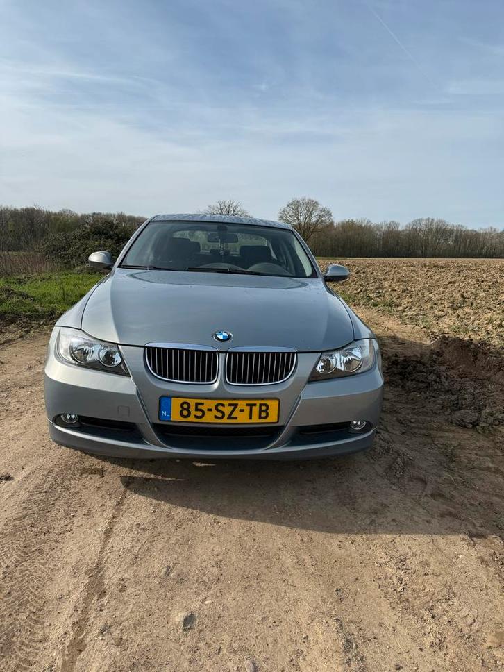 BMW 3-Serie 2.0 I 318 2006 Grijs nieuwe ketting, Auto's, BMW, Particulier, 3-Serie, Benzine, B, Sedan, Handgeschakeld, Origineel Nederlands