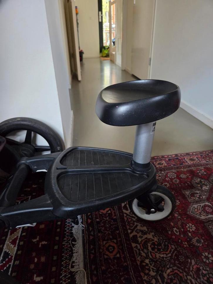 Bugaboo meerijdplankje met zitje - Wheeled Board, Kinderen en Baby's, Overige Kinderen en Baby's, Gebruikt, Ophalen
