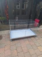 Mooie kittenkooi met stevige wielen, Ophalen, Gebruikt