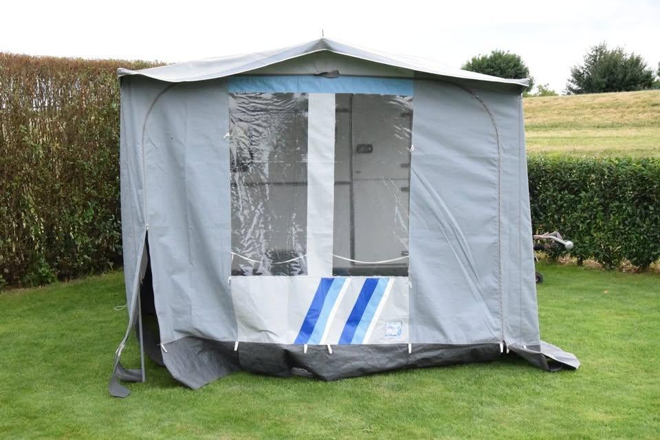 voortent van oudere knaus Schwalbenest, omloopmaat 1, Ophalen, Gebruikt