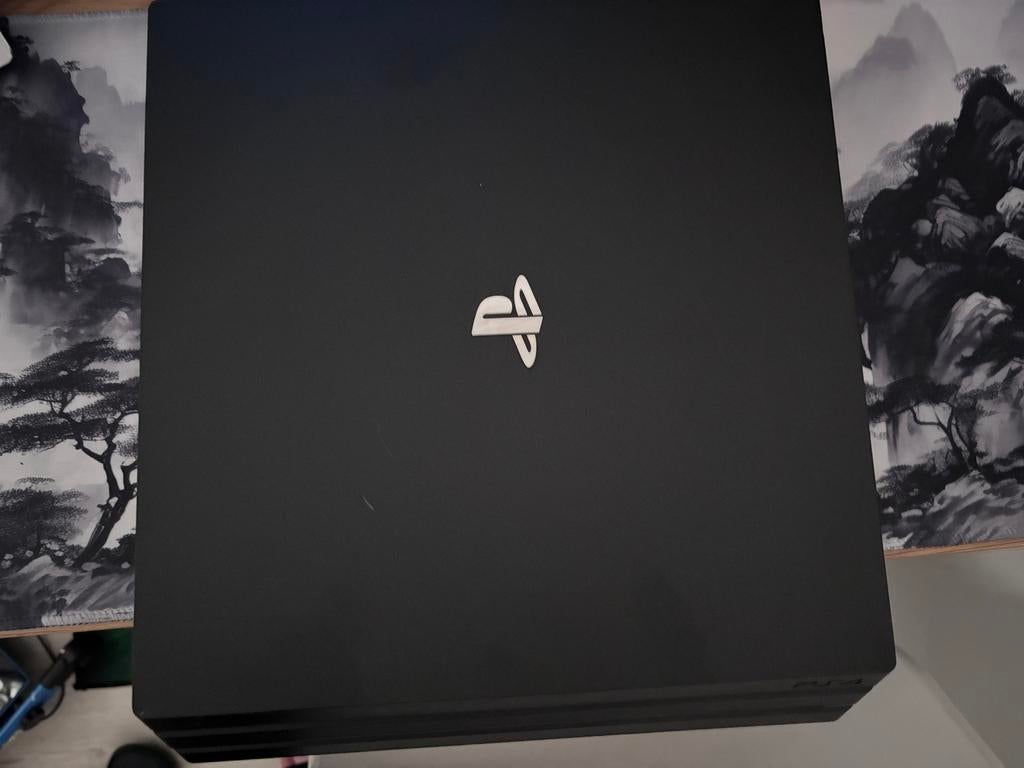 PS4 Pro met 1 controller en 864GB opslag, Ophalen, Gebruikt, 1 TB, Met 1 controller