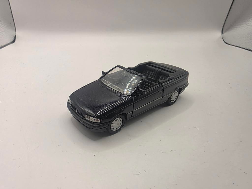 Opel astra cabriolet, Ophalen of Verzenden, Zo goed als nieuw, Auto, Gama