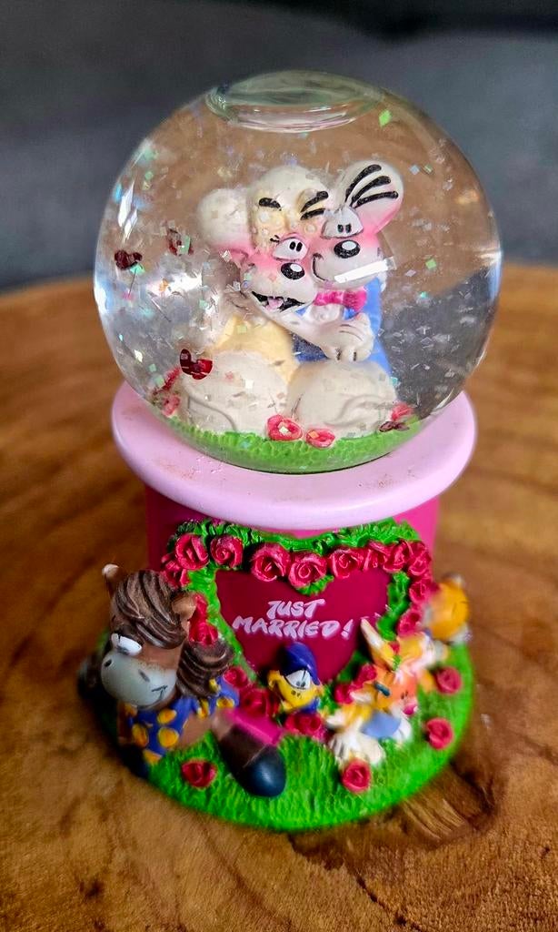 Schuddenbol diddl " just married", Verzamelen, Diddl, Ophalen of Verzenden, Papier, Kaart of Schrift