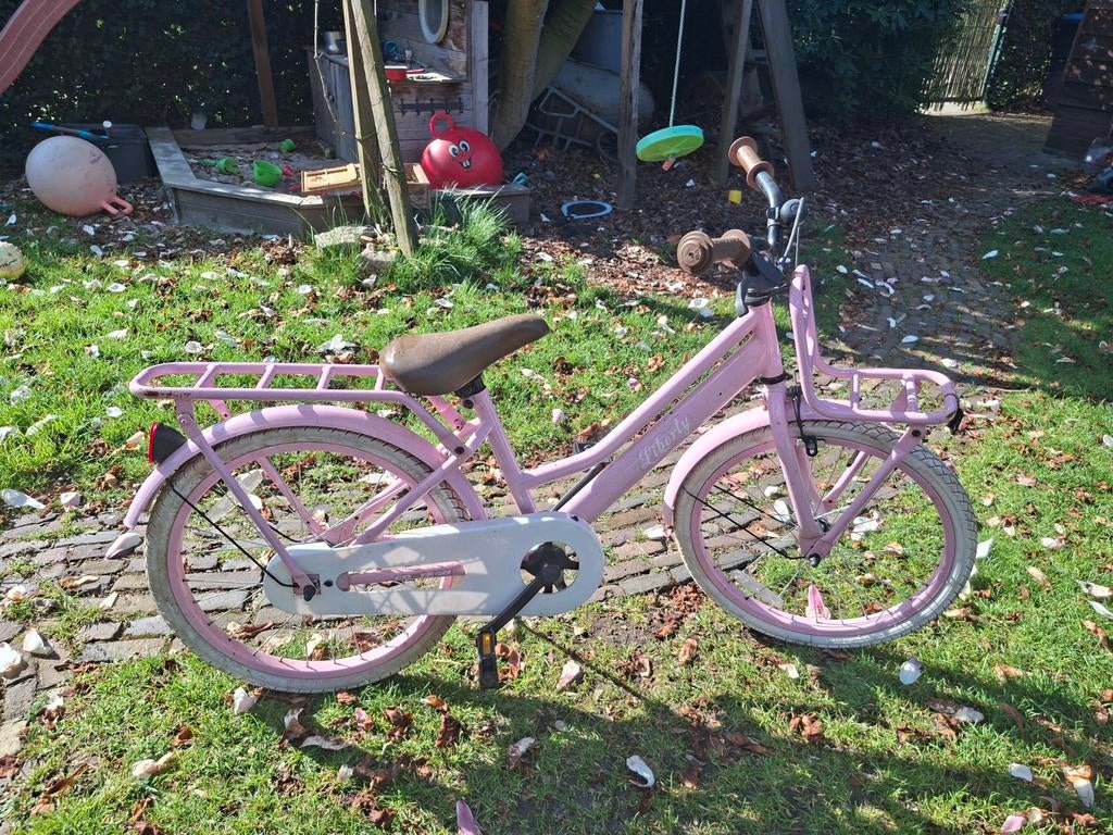 Meisjesfiets cortega 20 inch, Fietsen en Brommers, Fietsen | Vouwfietsen, 20 inch of meer, Gebruikt, Dames, Ophalen