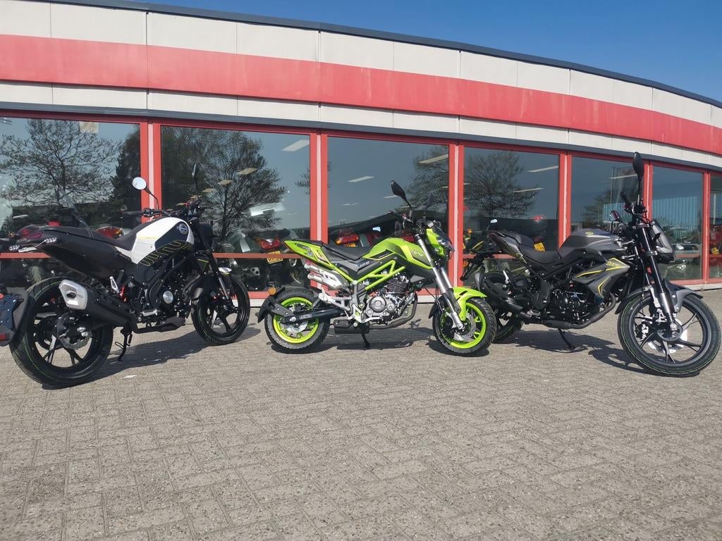 BENELLI TNT 125 (bj 2026), Motoren, Motoren | Benelli, Motorrijbewijs A, Bedrijf, Onbekend, 125 cc