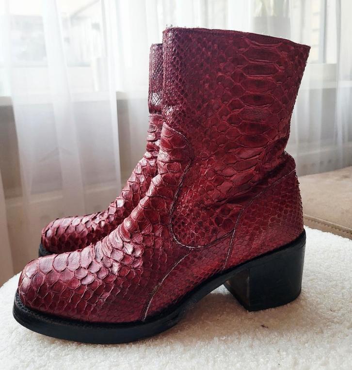Tony Mora rode python leren enkellaarzen mt 40, Kleding | Dames, Schoenen, Gedragen, Lage of Enkellaarzen, Rood, Ophalen of Verzenden