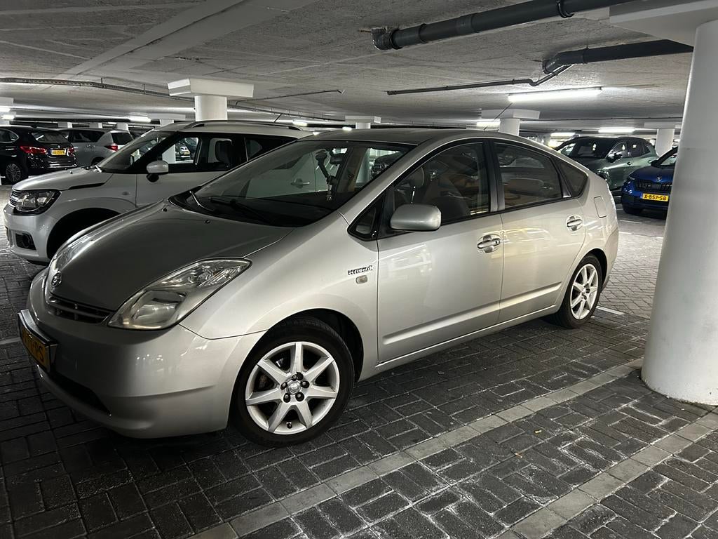 Toyota Prius 1.5 Hybride/NAP✅, 1497 cc, 4 cilinders, Overige bekleding, 23 km/l