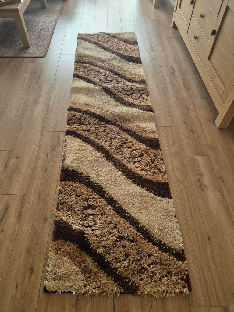 Lange gang/hal tapijt!! Bruin/goue van kleur, Huis en Inrichting, Bruin, 200 cm of meer, Ophalen of Verzenden, Zo goed als nieuw