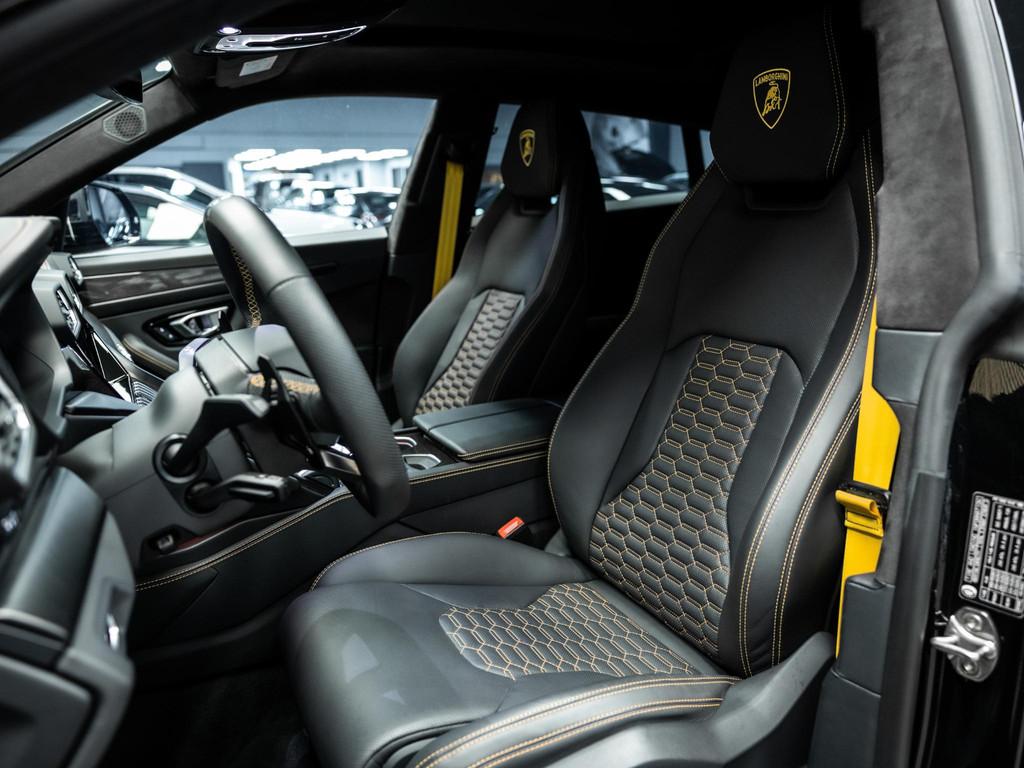 Lamborghini Urus 4.0 V8 S | Urus S | BTW | Akrapovic | Lucht, Auto's, Lamborghini, Automaat, Gebruikt, Zwart, Bedrijf