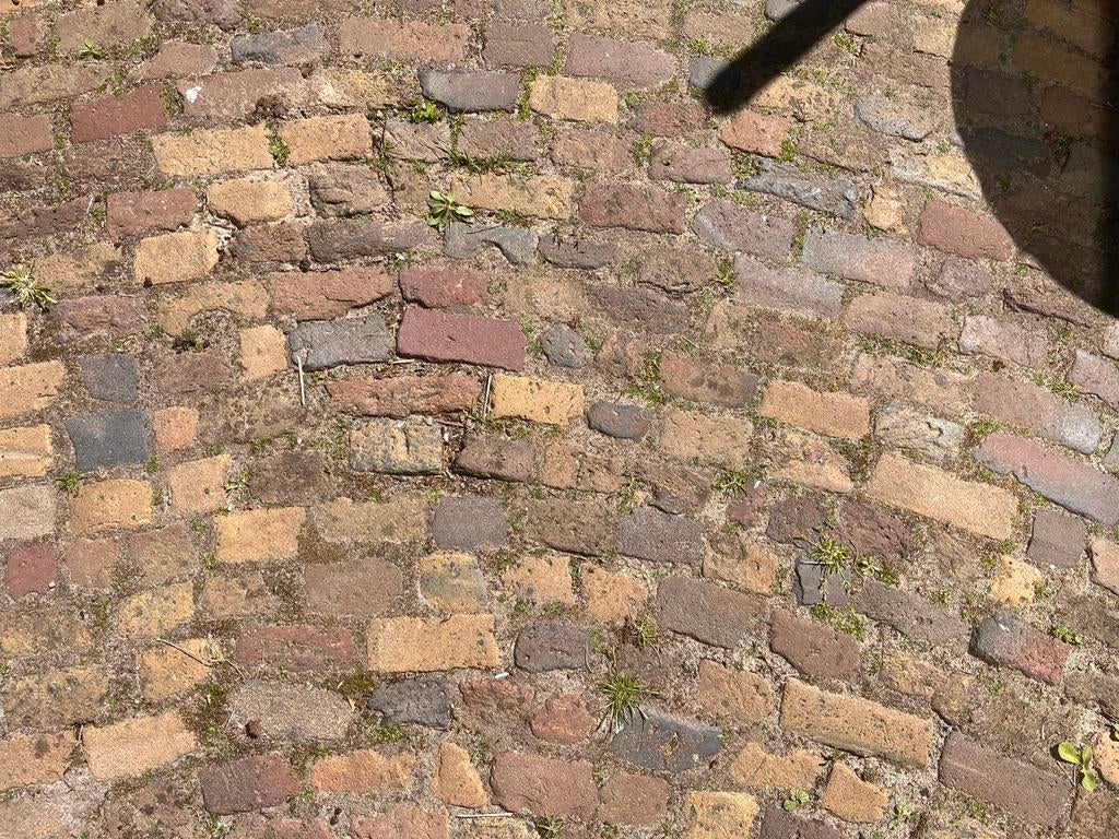 Oude gebroken / halve waaltjes, Tuin en Terras, Tegels en Klinkers, Ophalen, Gebruikt, Overige materialen, Klinkers