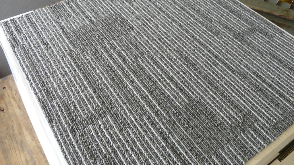 Tapijttegels Space tiles (partij 64) taupe decor 15m2, Ophalen, 75 m² of meer, Nieuw, Tapijttegels