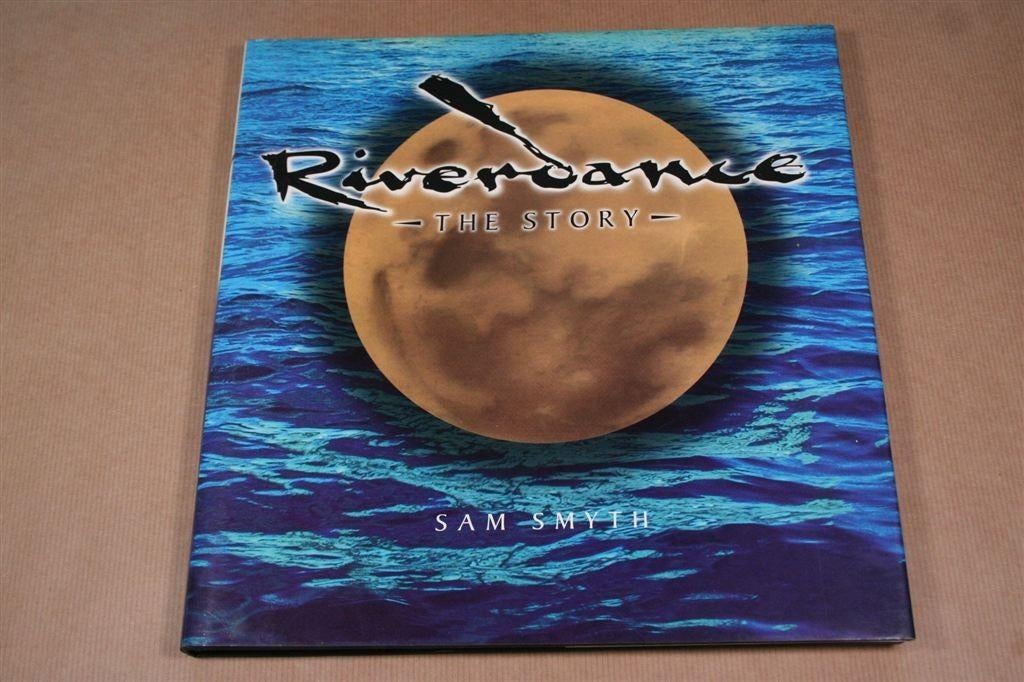 Riverdance — Van Eurovisie naar Wereldfenomeen, Ophalen of Verzenden, Zo goed als nieuw