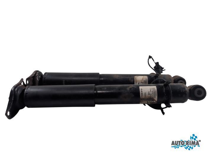 Schokdemper set van een Volvo V70, Gebruikt, -, -, Ophalen of Verzenden