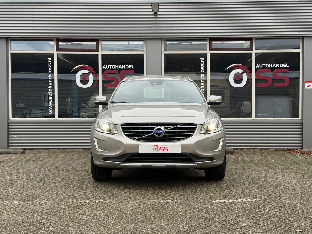 Volvo XC60 2.0 D4 FWD Ocean Race NAVI | PARKSENSOR | LEER |, Auto's, Gebruikt, Euro 6, 4 cilinders, 1634 kg
