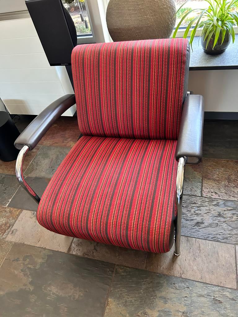 Leolux Scylla fauteuil leder en rood gestreepte stof, Huis en Inrichting, Ophalen, Gebruikt, Rood, Eén