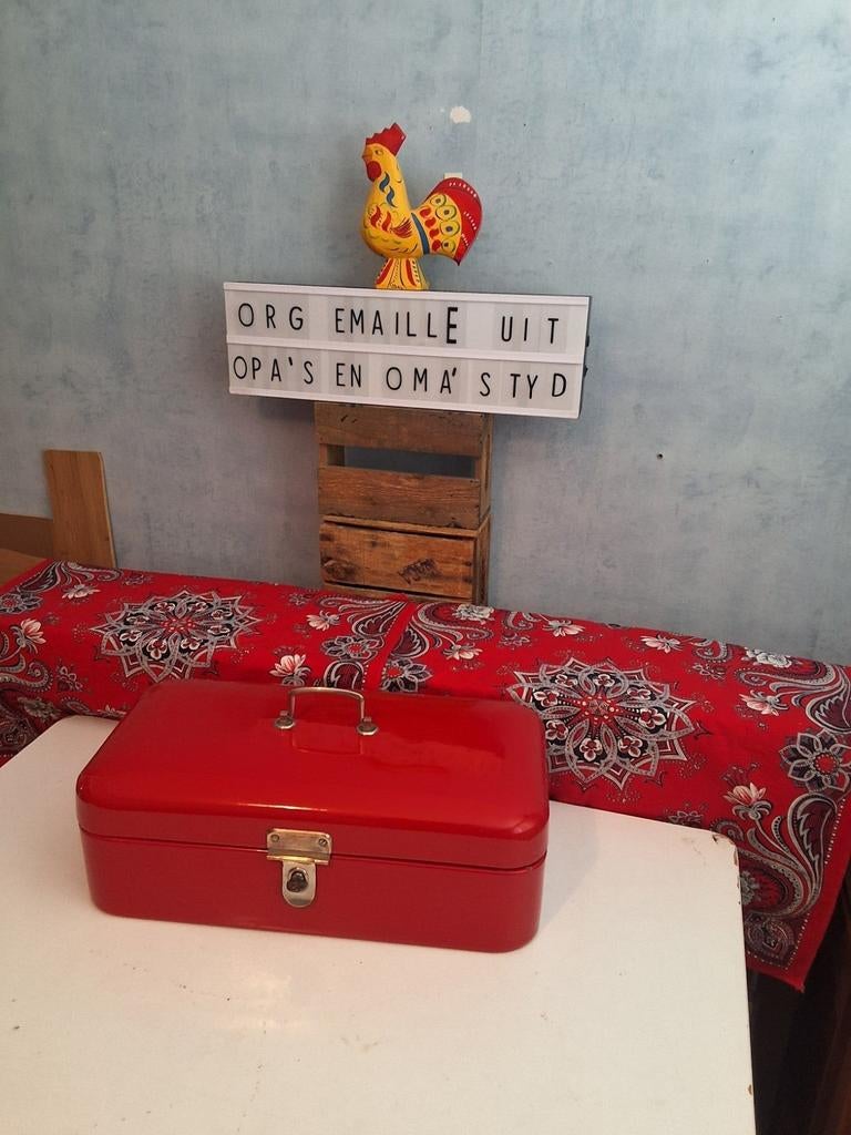 😳mooie rooie echte👌 EMAILLE BROODTROMMEL 3 FOTO'S, Ophalen of Verzenden