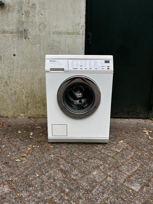 Miele wasmachine | Meteor V5745, Witgoed en Apparatuur, Wasmachines, Gebruikt, Voorlader, 4 tot 6 kg, 85 tot 90 cm, 1200 tot 1600 toeren