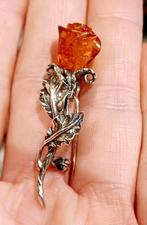 Antieke zilveren broche, amber roosje, Sieraden, Tassen en Uiterlijk, Antieke sieraden, Ophalen of Verzenden, Zilver, Broche, Met edelsteen