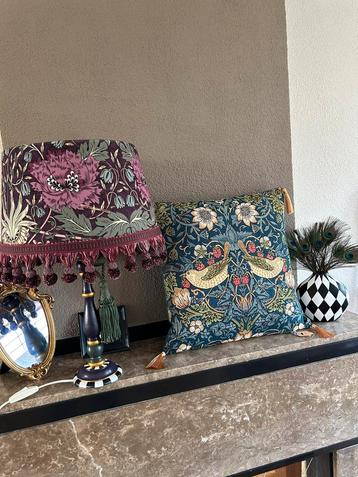 Lampenkap – William Morris Velvet & Luxury Fringe beschikbaar voor biedingen