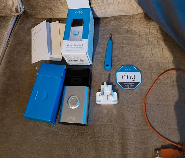 Ring Video Deurbel - Nieuwstaat!, Huis en Inrichting, Deurbellen, Zo goed als nieuw, Draadloos, Compatibel met smartphone, Bewegingsdetectiesensor