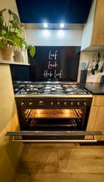 Smeg 6 pits fornuis met grote oven, Witgoed en Apparatuur, Fornuizen, Ophalen, Hete lucht, 60 cm of meer, Gas