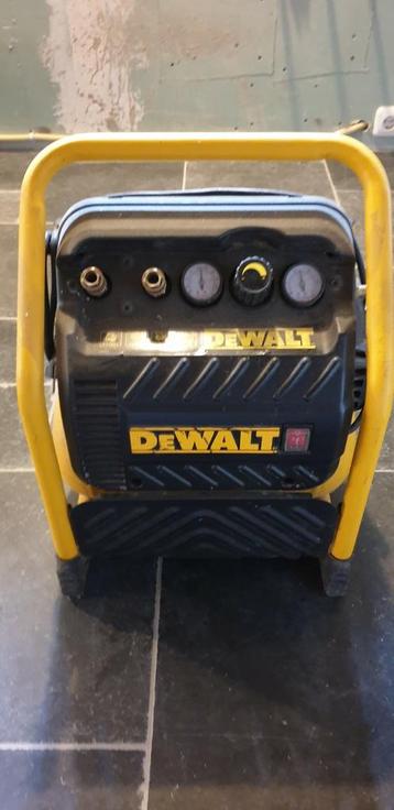 DeWalt DPC10QTC Draagbare compressor - 10L - 8 beschikbaar voor biedingen