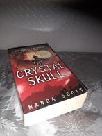 The Crystal Skull - Manda Scott, Boeken, Ophalen of Verzenden, Gelezen