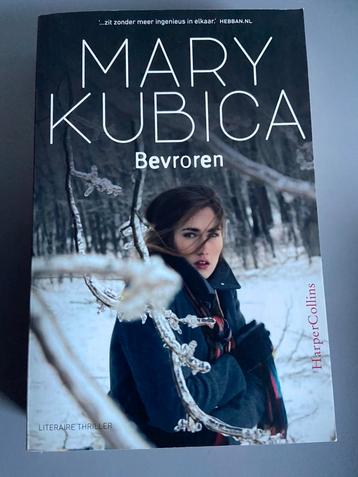 Mary Kubica: BEVROREN beschikbaar voor biedingen
