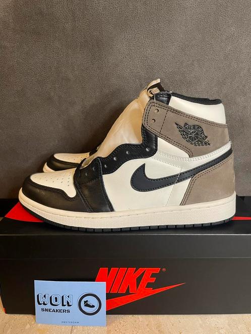 Nike Jordan 1 High Mocha EU 42,5 - US 9, Kleding | Heren, Schoenen, Nieuw, Ophalen of Verzenden