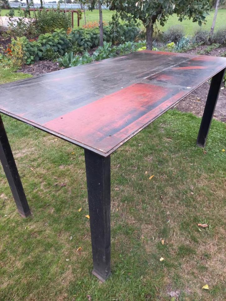 Ijzeren Werkbank 2.10 - 1.05, Doe-het-zelf en Verbouw, Werkbanken, Gebruikt, 70 tot 120 cm, Ophalen