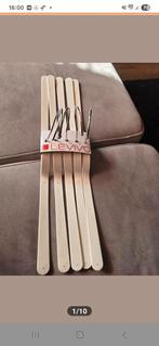 Levivo kleerhangers aanbieding. Per 40 vaste prijs 15 euro, Ophalen of Verzenden, Hout