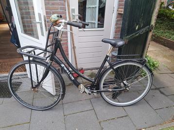 Dames stadsfiets beschikbaar voor biedingen