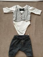Babyset romper en broek maat 50, Kinderen en Baby's, Babykleding | Maat 50, Ophalen of Verzenden, Zo goed als nieuw