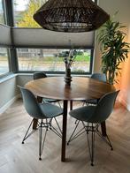 Eettafelset machinekamer Samt 120cm + 4 Vitra Eames stoelen, Huis en Inrichting, Ophalen, Gebruikt, 100 tot 150 cm, Rond