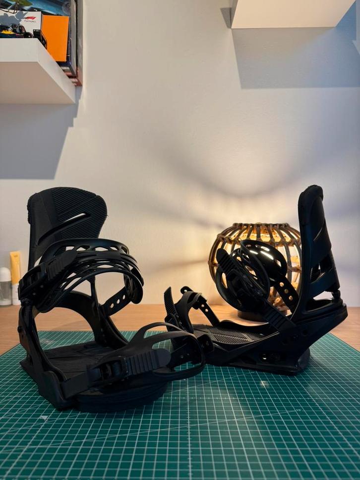 Burton mission 2021 snowboard bindings | M, Sport en Fitness, Snowboarden, Zo goed als nieuw, Bindingen, Ophalen of Verzenden