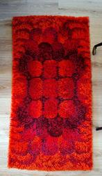 Rood en oranje Space Age-tapijt | Desso, Huis en Inrichting, Stoffering | Tapijten en Kleden, Space age, vintage, psychedelisch, op art
